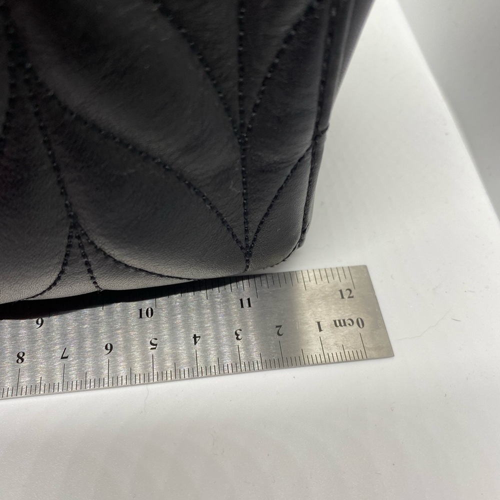 Kate Spade crossbody/shoulder bag black & gold - Picture 9 of 11